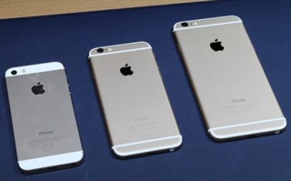 iphone6 plus运营商，iphone6plus运营商设置在哪
